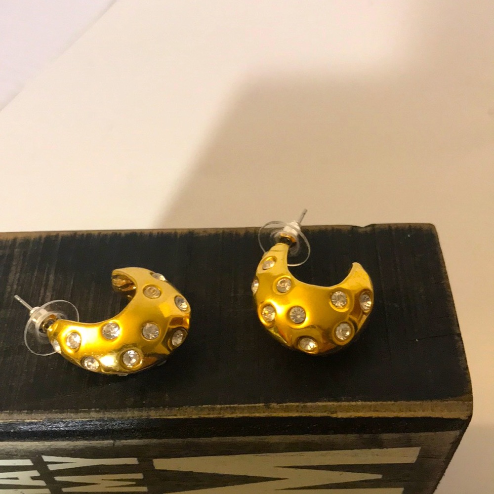 Earrings gold tone rhinestone half hoop retro bezel setting